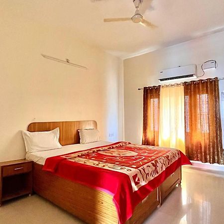 Aditya Palace Orchha Eksteriør bilde